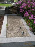 image of grave number 369711